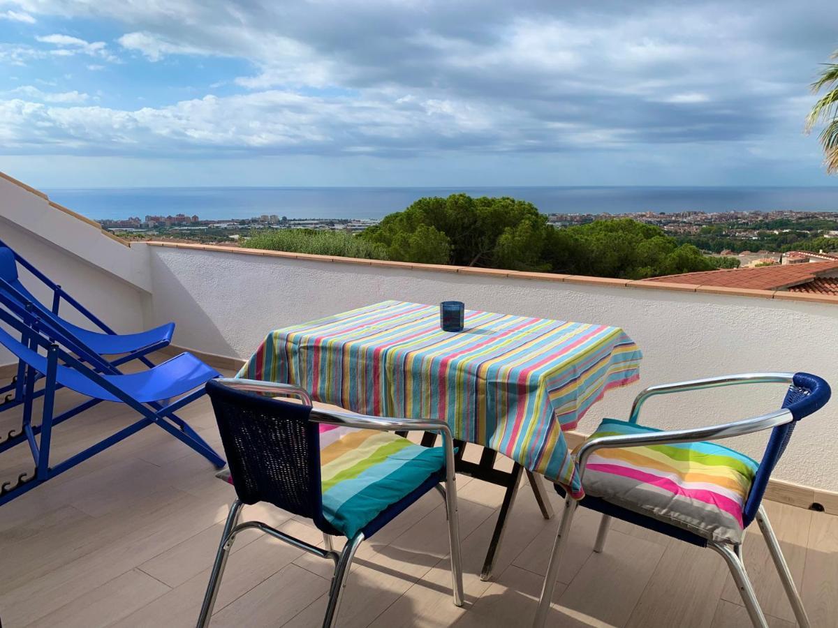 Palm Maresme - Suite With Bathroom And Terrasse With Ocean Views In A Private Villa Vilassar De Dalt Extérieur photo