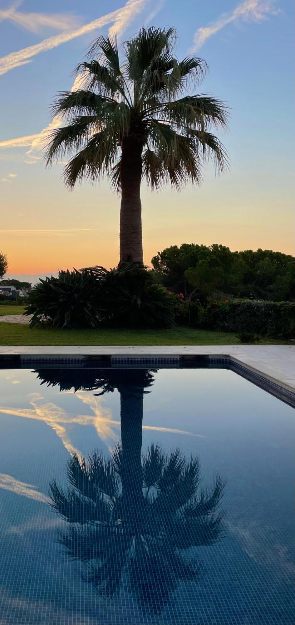 Palm Maresme - Suite With Bathroom And Terrasse With Ocean Views In A Private Villa Vilassar De Dalt Extérieur photo